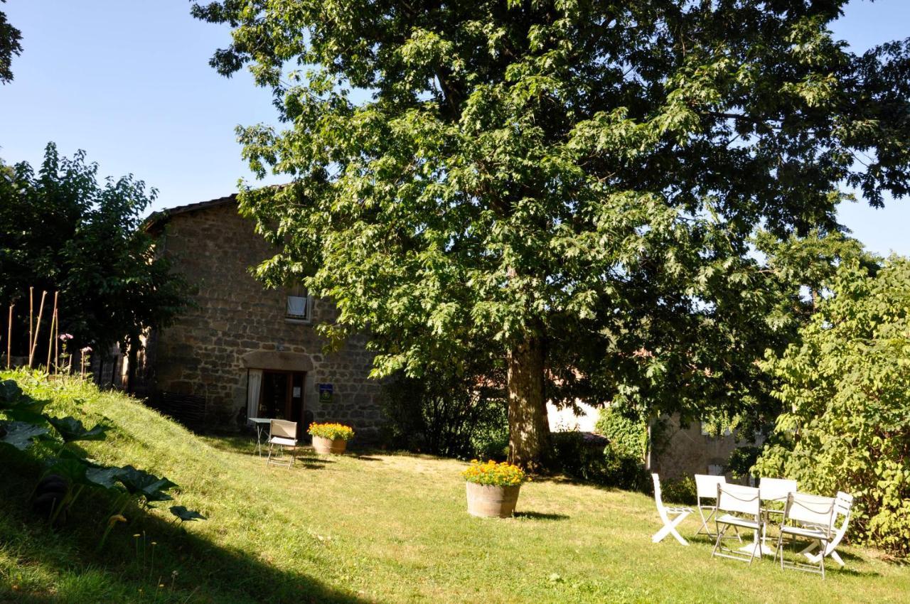 Bed and Breakfast Le Hameau De Robert Boucieu-Le-Roi Exterior foto