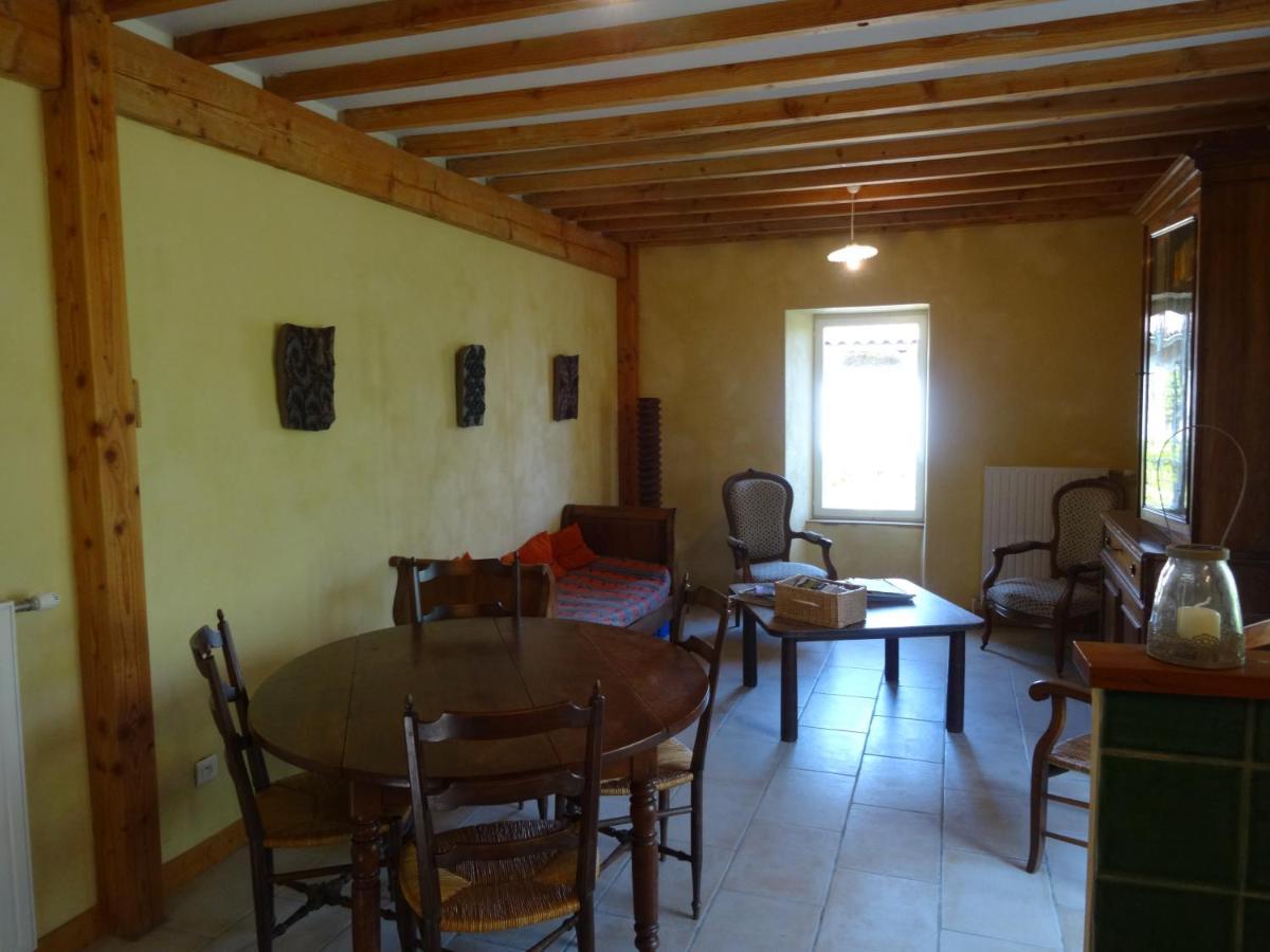 Bed and Breakfast Le Hameau De Robert Boucieu-Le-Roi Exterior foto