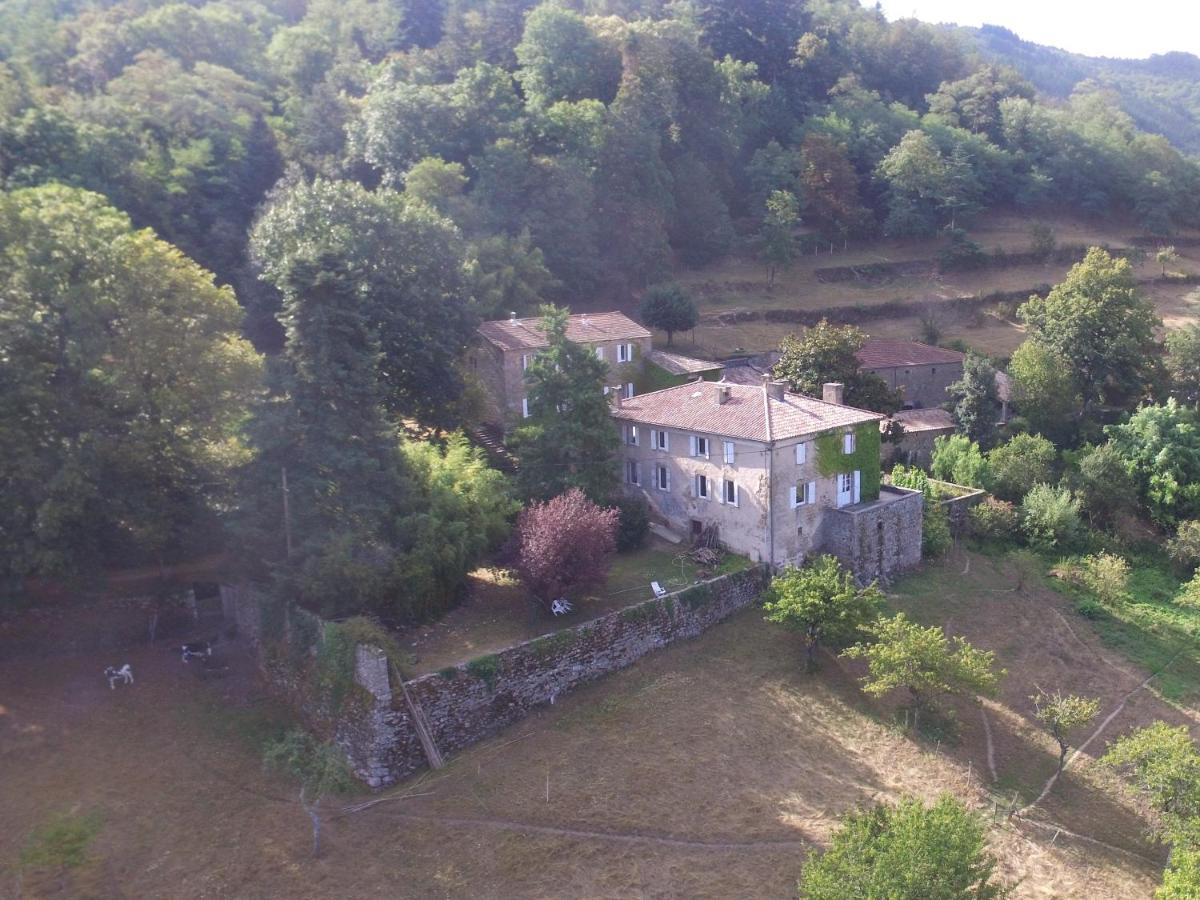 Bed and Breakfast Le Hameau De Robert Boucieu-Le-Roi Exterior foto